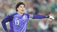 Legenda Guillermo Ochoa končí kariéru