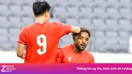 Xuan Son ajuda a seleção vietnamita a vencer sua segunda partida na Coreia do Sul.