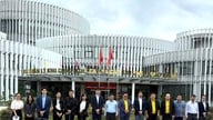 Delegação japonesa inspeciona projetos em Da Nang.