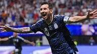 ليونيل ميسي وفن "المشي": الأرجنتين تحقق عودة رائعة لهزيمة إنجلترا في كأس العالم 2026.