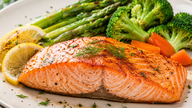 Comer muito salmão ajuda a baixar o açúcar no sangue?