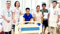 Menyelamatkan nyawa seorang mahasiswa Laos yang sakit kritis.
