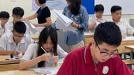 10年生の入学試験は数学と文学のみとなる：3科目目を削除することでプレッシャーは軽減されるだろうか？