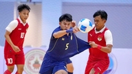 Sau kỳ SEA Games thảm bại, bóng đá Thái Lan lại gây thất vọng