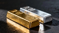Kullan, hopean ja bitcoinin hinnat laskivat jyrkästi dramaattisen nousun jälkeen.