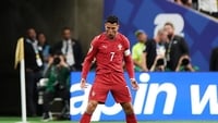 پرتغال با نتیجه ۵-۰ ازبکستان را شکست داد: رونالدو دو گل زد، نونو مندس درخشید.