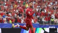 Ronaldo រកបានពីរគ្រាប់ម្នាក់ឯង ខណៈព័រទុយហ្គាល់លត់អ៊ូសបេគីស្ថាន ៥-០។
