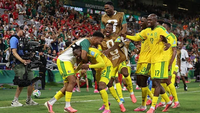لائیو جنوبی افریقہ بمقابلہ جنوبی کوریا 1-0 (ہاف ٹائم): گول!!! جنوبی افریقہ نے اسکورنگ کا آغاز کیا۔