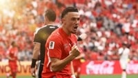 Zprávy z mistrovství světa 25.6: Do osmifinále se kvalifikovalo více týmů, Neymar se vrací do Brazílie.
