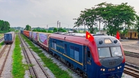 203 ट्रिलियन वीएनडी से अधिक की लागत वाली लाओ काई-हनोई-हाई फोंग रेलवे परियोजना निर्धारित समय से पीछे क्यों चल रही है?
