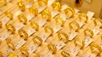 2026年6月27日現在の金価格：世界の金価格は急騰する一方、SJCの金価格は下落圧力にさらされ続けている。