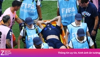 La stella del Manchester United scoppia in lacrime mentre lascia il campo in barella.