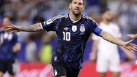 Messi scoort een fantastisch doelpunt als invaller, Argentinië verslaat Jordanië overtuigend.