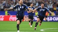 Messi vestigt opnieuw een record, Argentinië wint alle groepswedstrijden.