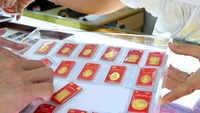 Prețurile aurului astăzi (30 iunie): Atât lingourile de aur, cât și inelele de aur scad.