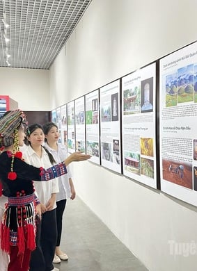 Triển lãm “Tuyên Quang - Miền đất của những di sản”