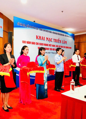 Triển lãm kỷ niệm 100 năm Báo chí Cách mạng Việt Nam