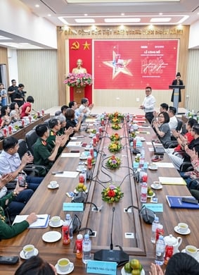 Chương trình chính luận nghệ thuật Tổ quốc trong tim