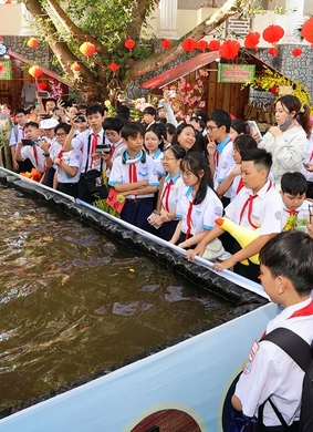 Sắc Xuân miệt vườn và Công viên Sách Xuân Bính Ngọ 2026