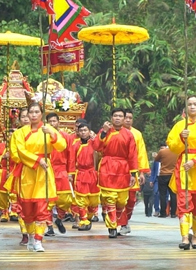 Lễ hội Đền thờ vua Lê Thái Tổ 