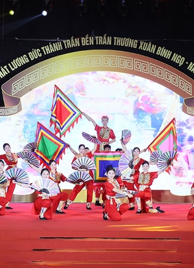 Lễ phát lương Đức Thánh Trần đền Trần Thương Xuân Bính Ngọ 2026