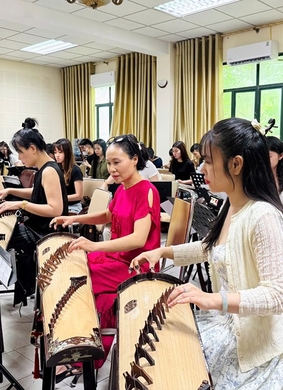 Chương trình hòa nhạc “Âm thanh Đất Việt” 