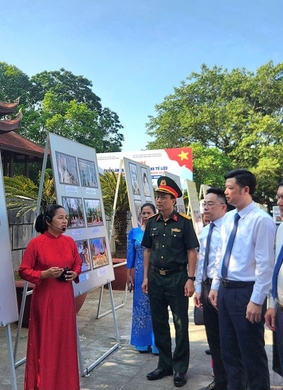 Triển lãm “Hành trình lý tưởng và niềm tin” l