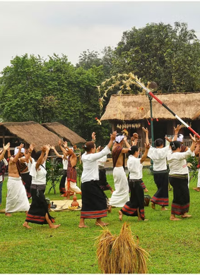 Activities that provide a summer playground at the Ethnic Groups Cultural and Tourism Village.