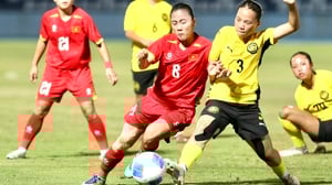 Người trám chỗ Huỳnh Như ở trận hủy diệt Malaysia nói điều bất ngờ, mơ chạm tay vào vàng SEA Games