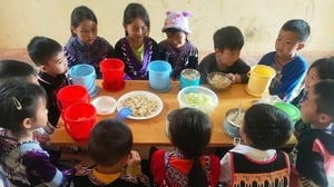 Dự án Nuôi em, từng được Đen Vâu góp 400 triệu đồng, bị nghi ngờ về minh bạch tài chính