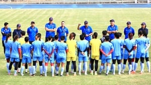 HLV Mai Đức Chung: ‘Đội tuyển nữ Việt Nam sẽ thắng Myanmar bằng tất cả những gì có thể'