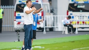 HLV Mai Đức Chung và ông Kim Sang-sik cùng mong 2 đội đoạt HCV SEA Games 33