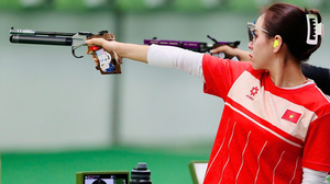 ກິລາຊີເກມຄັ້ງທີ 33, ວັນທີ 14 ທັນວາ: ນັກຍິງປືນ ຈິ້ງທູວິງ ໄດ້ຫຼຽນຄຳຫຼຽນທຳອິດ, ທຳລາຍສະຖິຕິໃໝ່ຂອງກິລາຊີເກມ.