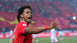 Xuan Son veröffentlichte eine ganz besondere und… sehr ausführliche Nachricht, in der er die Erwartung zum Ausdruck brachte, dass er und Vietnam gegen Malaysia gewinnen würden.