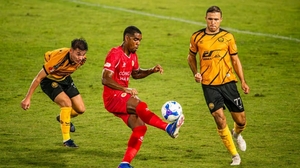 Hồng Lĩnh Hà Tĩnh vs CLB CAHN (18h ngày 24/5): Đội khách tiệm cận siêu kỷ lục?
