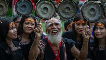 Pembukaan pameran fotografi seni 'Warna-warna kehidupan kumpulan etnik Vietnam'
