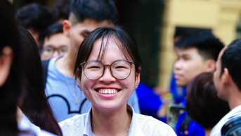 Hai thí sinh đạt điểm 10 môn ngữ văn