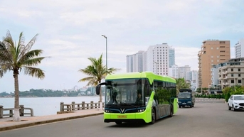 Vinbus chính thức khai trương tuyến buýt điện đầu tiên ở Nha Trang