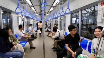 អាកប្បកិរិយាហាមឃាត់ទាំង ១០ ពេលជិះរថភ្លើងក្រោមដី ១