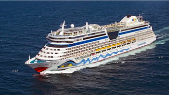 វិស័យទេសចរណ៍វៀតណាម ពន្លឿនការស្វាគមន៍ភ្ញៀវដ៏សំបូរបែប