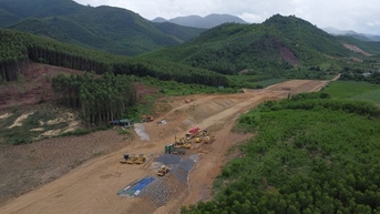 Gói thầu thi công cao tốc của Tập đoàn Thuận An bỏ lại được đấu thầu rộng rãi