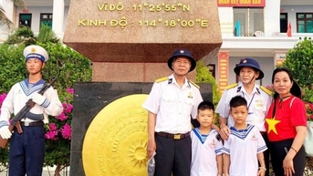 Sự kiện "Biển đảo trong lòng đồng bào" được tổ chức từ 1-31/10