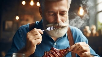 Lợi ích bất ngờ khi người lớn tuổi ăn thịt heo