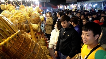 ប្រញាប់ទៅទិញកន្ត្រកឬស្សីនៅផ្សារវៀង