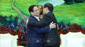 Thủ tướng Phạm Minh Chính hội kiến Tổng Bí thư, Chủ tịch nước Lào