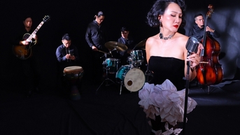 Ra mắt album “Rồi như đá ngây ngô”
