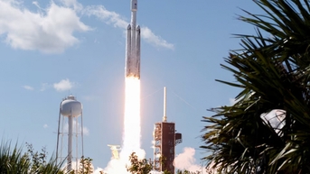NASA phóng tàu vũ trụ để tìm hiểu sự sống trên vệ tinh Europa của Sao Mộc