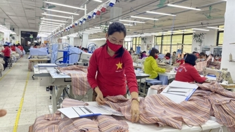Bức tranh sáng cho hoạt động xuất nhập khẩu năm 2025