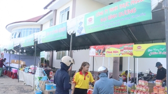 Cơ hội xúc tiến thương mại qua phiên chợ hàng Việt về miền núi, hải đảo