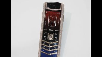 Cẩn trọng với Vertu Signature S 2G "hô biến" thành máy 4G